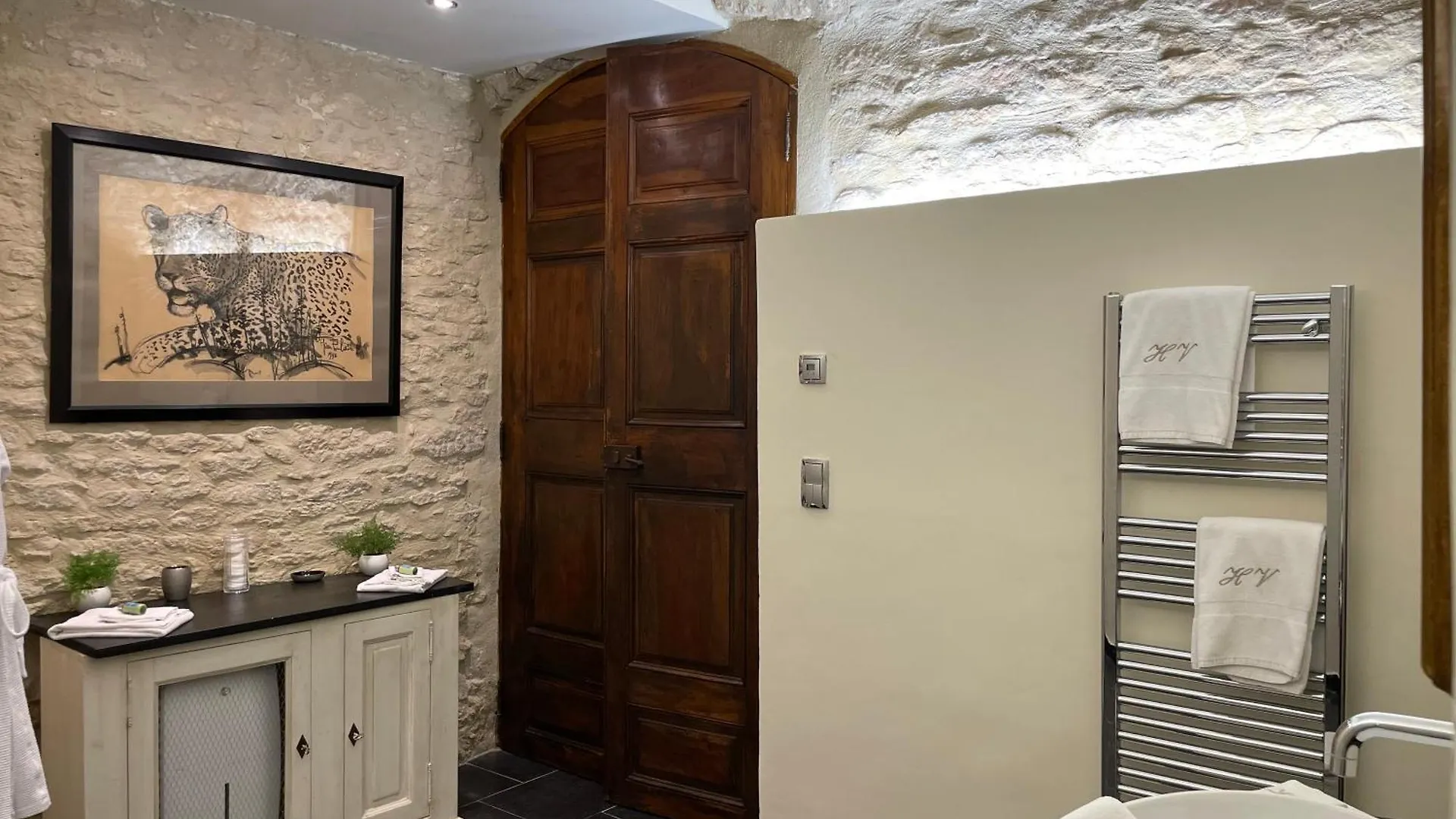 Bed & Breakfast Villa Hautvallon - Peaceful Escape In Provence Gordes France